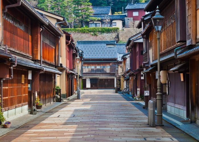 The traditional streets and tea houses of Higashi Chaya, a geisha district in Kanazawa.